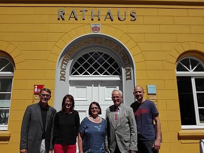 Ein überraschender Besuch im Ratzeburger Rathaus nach 45 Jahren