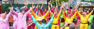 Marktplatz-Konzert mit Big Band Bl&aring;smasters aus Stockholm