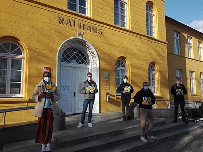 Ratzeburger Jugendbeirat pr&auml;sentiert Klimabrosch&uuml;re
