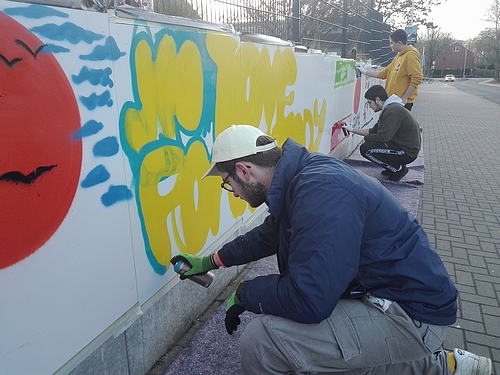Bild vergrößern: Auch Organisator Lucca Rosenkranz will sich mit einem Graffitibeitrag beteiligen.