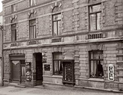 Ansicht des Geschäftes von Albert Hannig in der Herrenstraße 8 in Ratzeburg, Ende der 1920er-Jahre