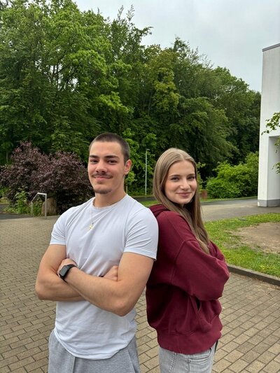 David und Lia organisieren eigenes Sportprojekt im Rahmen ihres Praktikums